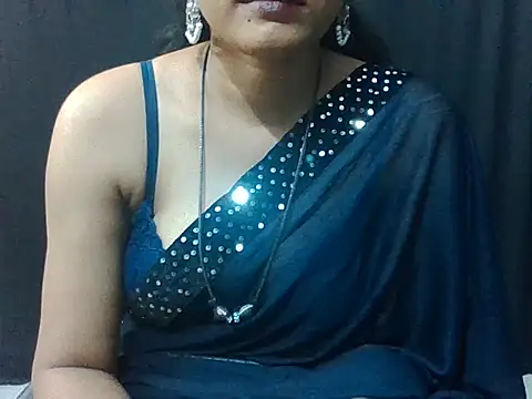 Snapshot of sugandha_bhabhi chatting on 10.10.25 sugandha bhabhi online show from 10.10.25