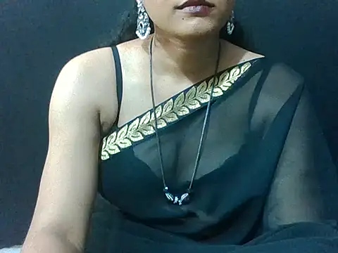 Snapshot of sugandha_bhabhi chatting on 10.27.25 sugandha bhabhi online show from 10.27.25