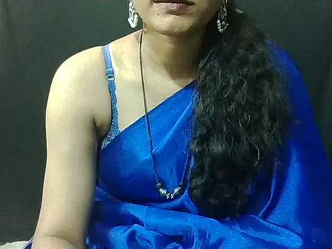 Snapshot of sugandha_bhabhi chatting on 12.04.25 sugandha bhabhi online show from 12.04.25