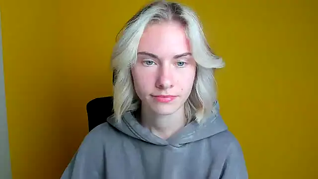 Fiona Night online show from 10.06.25