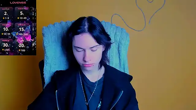 Fiona Night online show from 05.10.26