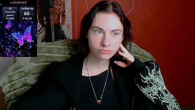 Fiona Night online show from 05.17.26