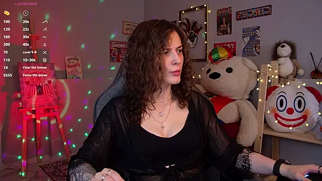 OliviaMcClean online show from 05.28.26