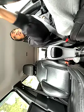 Snapshot of bigjayy1000 chatting on 10.29.25 bigjayy1000 online show from 10.29.25