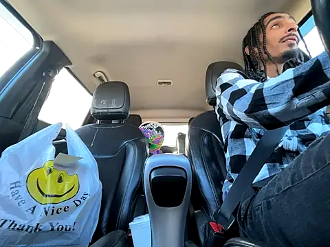 Snapshot of bigjayy1000 chatting on 11.01.25 bigjayy1000 online show from 11.01.25