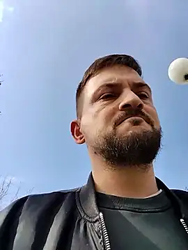 iurinicola online show from 03.12.26