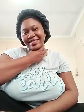 JuicyMilkyTizzy online show from 03.22.25