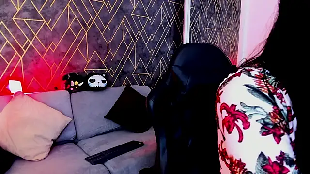 Tahara Romanov online show from 12.02.25