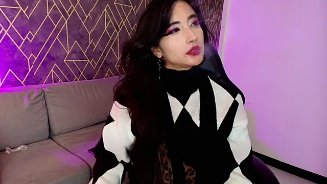 Tahara Romanov online show from 05.05.26