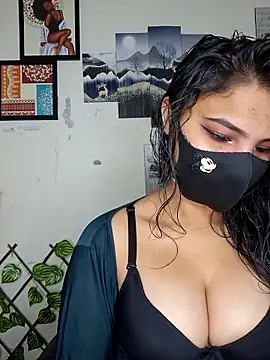 Snapshot of Noor-Bold chatting on 02.11.26 Noor-Bold online show from 02.11.26