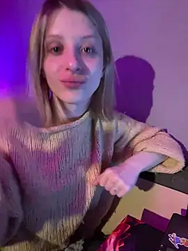 Snapshot of amorearte_m chatting on 03.03.25 amorearte m online show from 03.03.25