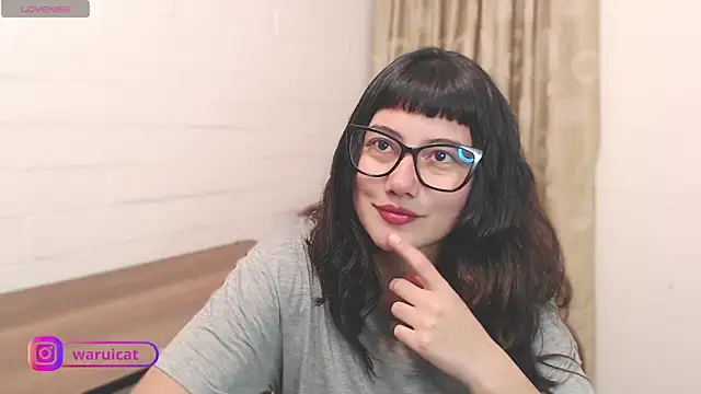 Laury uri online show from 03.17.26