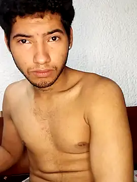 Snapshot of John_los666_hot chatting on 03.05.25 John los666 hot online show from 03.05.25