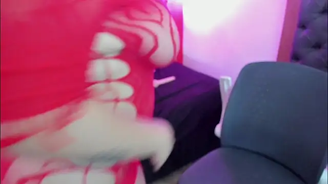 Snapshot of DANESKA_HILLER chatting on 03.19.25 DANESKA HILLER online show from 03.19.25