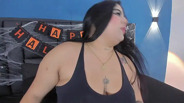 Snapshot of DANESKA_HILLER chatting on 10.25.25 DANESKA HILLER online show from 10.25.25