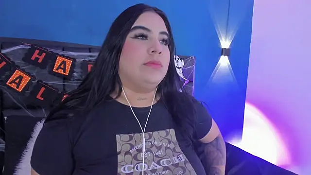 Snapshot of DANESKA_HILLER chatting on 11.01.25 DANESKA HILLER online show from 11.01.25