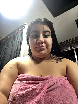 Snapshot of DANESKA_HILLER chatting on 11.21.25 DANESKA HILLER online show from 11.21.25