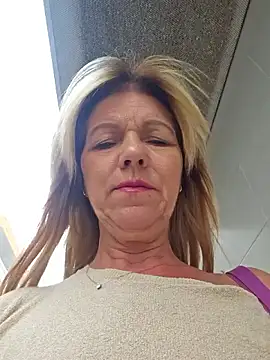 Melody73 online show from 10.13.25