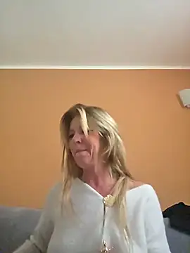 Melody73 online show from 11.10.25