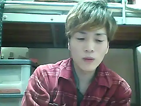 Snapshot of mgnhiroyuki chatting on 03.14.25 mgnhiroyuki online show from 03.14.25