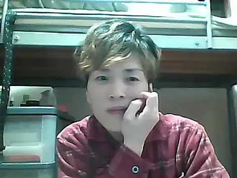 Snapshot of mgnhiroyuki chatting on 03.18.25 mgnhiroyuki online show from 03.18.25