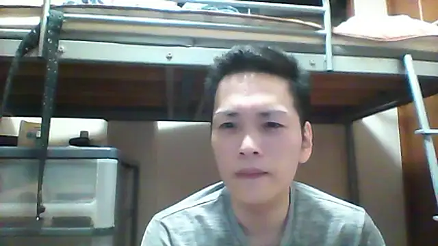 Snapshot of mgnhiroyuki chatting on 10.01.25 mgnhiroyuki online show from 10.01.25