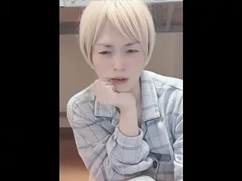 Snapshot of mgnhiroyuki chatting on 05.08.26 mgnhiroyuki online show from 05.08.26