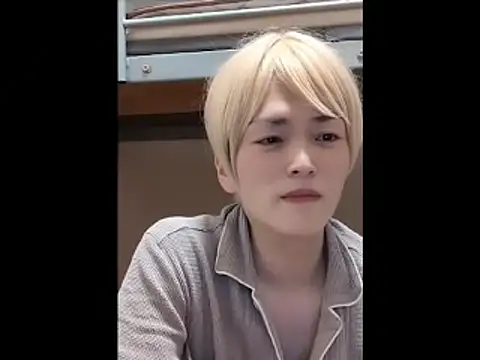 Snapshot of mgnhiroyuki chatting on 06.07.26 mgnhiroyuki online show from 06.07.26