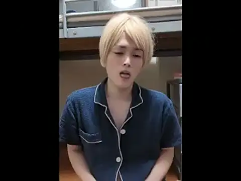 Snapshot of mgnhiroyuki chatting on 07.27.26 mgnhiroyuki online show from 07.27.26