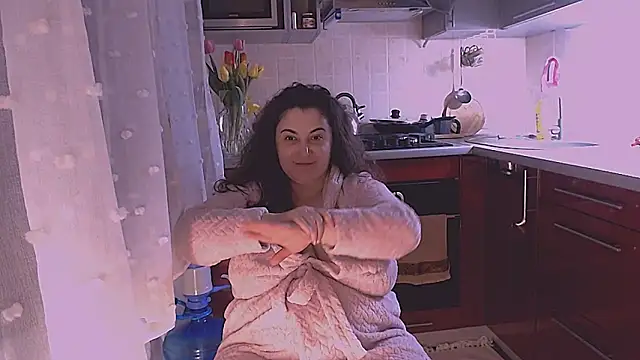 Snapshot of SoftLia chatting on 03.08.26 SoftLia online show from 03.08.26