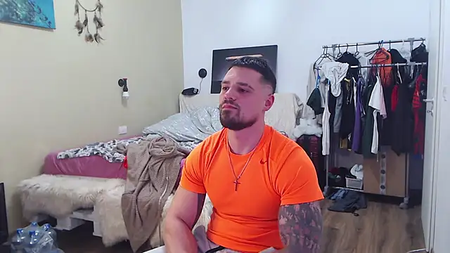 Tiberius hunk online show from 02.16.26