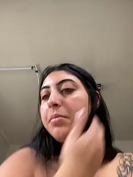 mayteziinhaa online show from 09.29.25