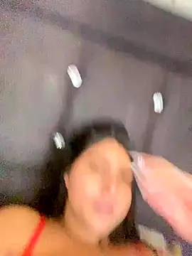 mayteziinhaa online show from 10.28.25