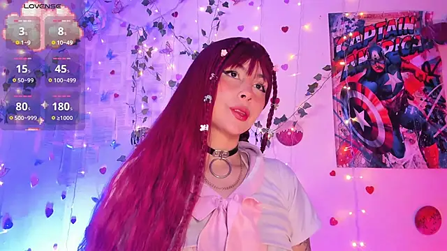 Snapshot of elizabeth_jiing chatting on 10.31.25 elizabeth jiing online show from 10.31.25