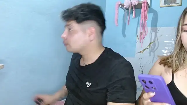 Snapshot of lunaxxx_69 chatting on 03.18.25 lunaxxx 69 online show from 03.18.25