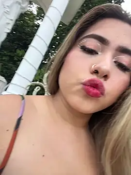 lunaxxx 69 online show from 11.07.25