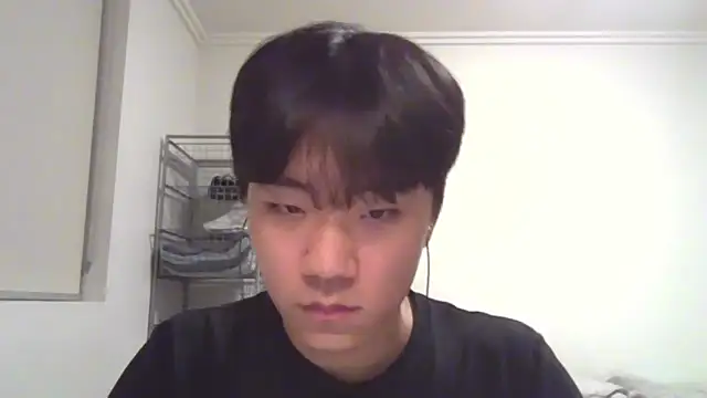 Snapshot of sdamvo2 chatting on 03.05.25 sdamvo2 online show from 03.05.25