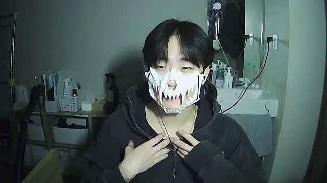 Snapshot of sdamvo2 chatting on 03.24.26 sdamvo2 online show from 03.24.26