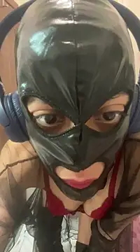 Snapshot of MargheritaRm chatting on 02.28.25 MargheritaRm online show from 02.28.25