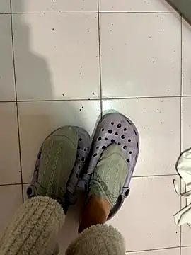 Snapshot of MargheritaRm chatting on 11.26.25 MargheritaRm online show from 11.26.25