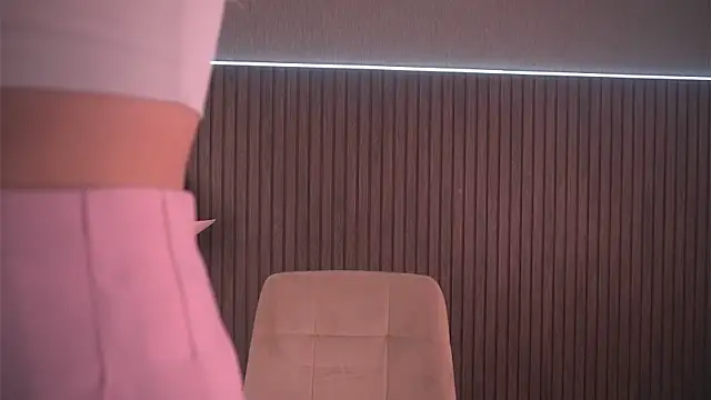 christie luv online show from 09.26.25