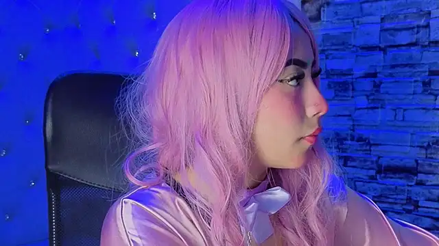 Sofia Daemon online show from 10.30.25