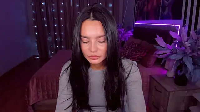 DanaSincere online show from 03.20.25