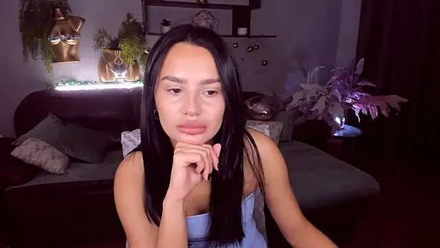 Snapshot of DanaSincere chatting on 01.10.26 DanaSincere online show from 01.10.26