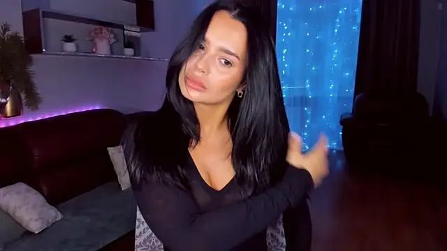 Snapshot of DanaSincere chatting on 03.13.26 DanaSincere online show from 03.13.26