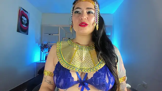 Snapshot of tamara_rouse1 chatting on 10.26.25 tamara rouse1 online show from 10.26.25