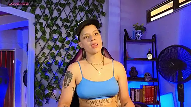 Snapshot of demimoore222 chatting on 03.06.25 demimoore222 online show from 03.06.25