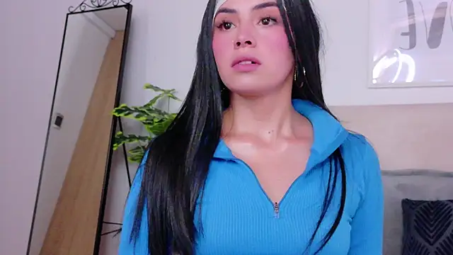 SaritaBratz online show from 11.07.25