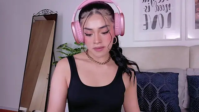 SaritaBratz online show from 03.05.26