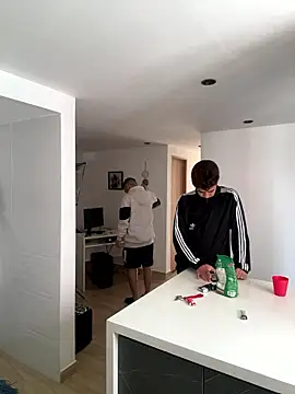 Snapshot of Miguel_bigcock chatting on 01.11.26 Miguel bigcock online show from 01.11.26